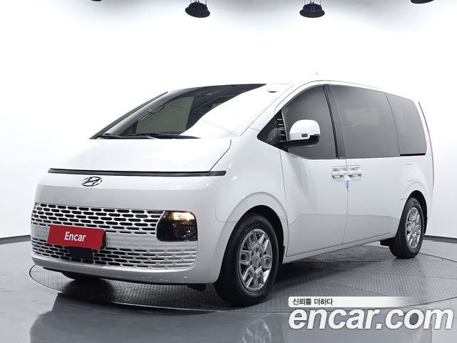 Hyundai Staria 2022