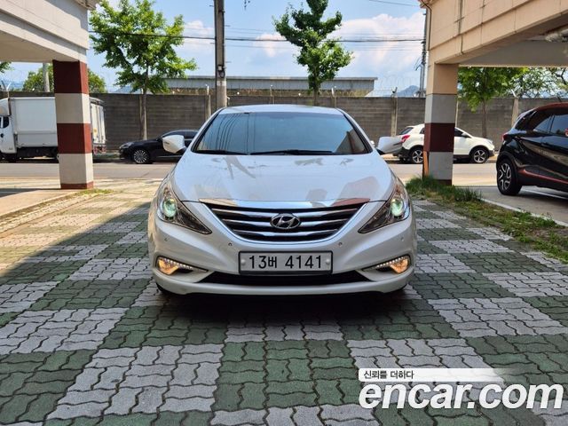 Hyundai Sonata 2012