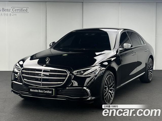 Mercedes-Benz S-Class 2025
