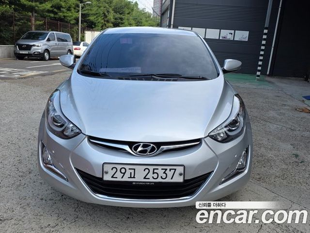 Hyundai AVANTE 2015