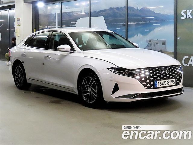 Hyundai Grandeur 2022