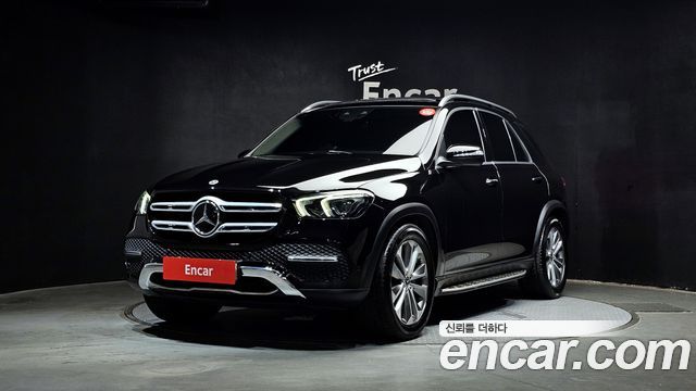Mercedes-Benz GLE-Class 2021
