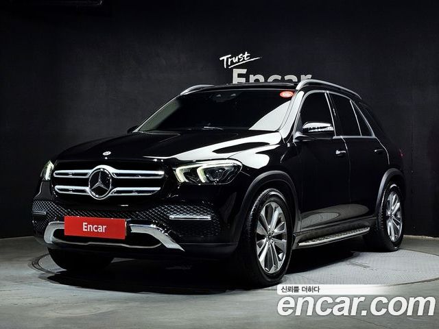 Mercedes-Benz GLE-Class 2021