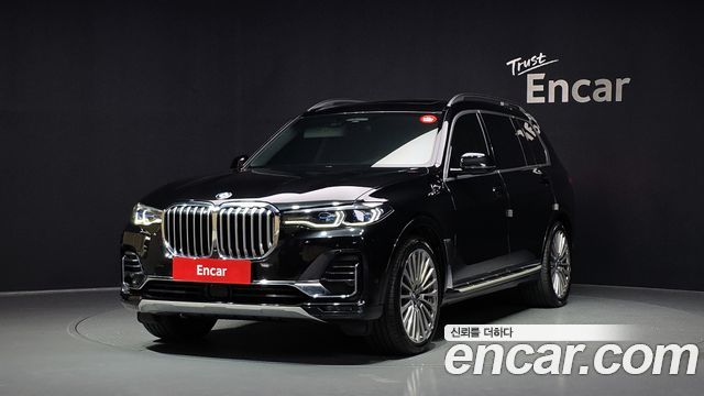 BMW X7 2021