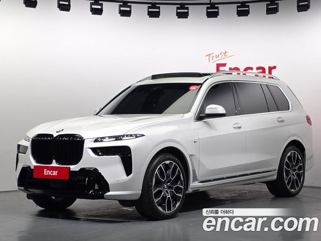 BMW X7 2025