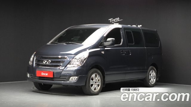 Hyundai Starex 2016