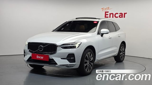 Volvo XC60 2022