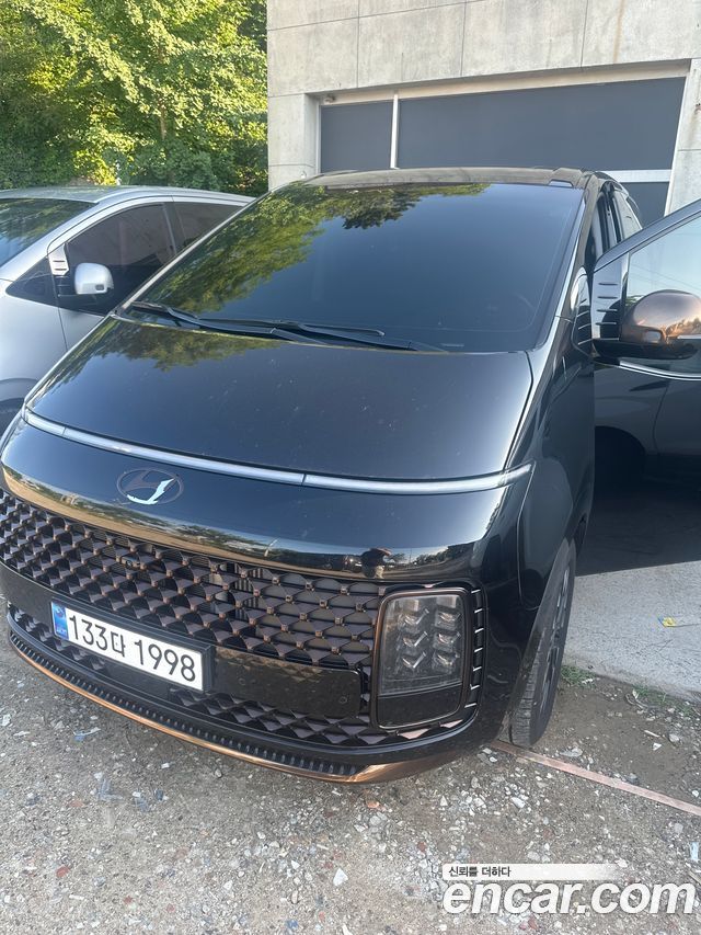 Hyundai Staria 2025