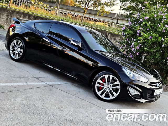 Hyundai Genesis 2011