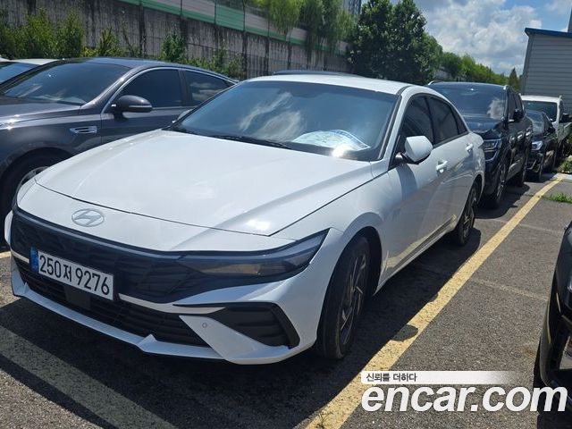 Hyundai AVANTE 2023