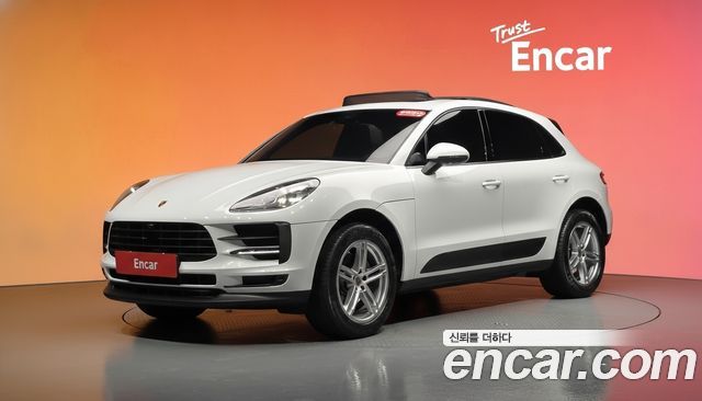 Porsche Macan 2021