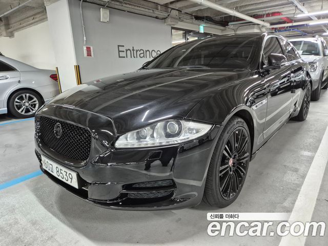 Jaguar XJ 2010