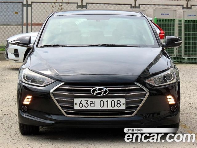 Hyundai AVANTE 2016