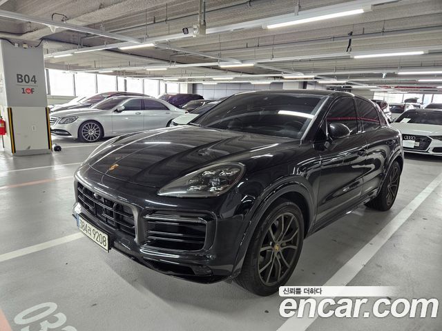 Porsche Cayenne 2022