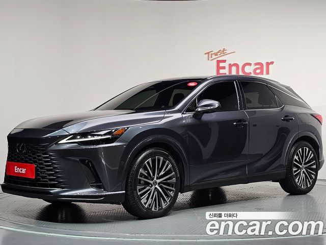 Lexus RX 2023
