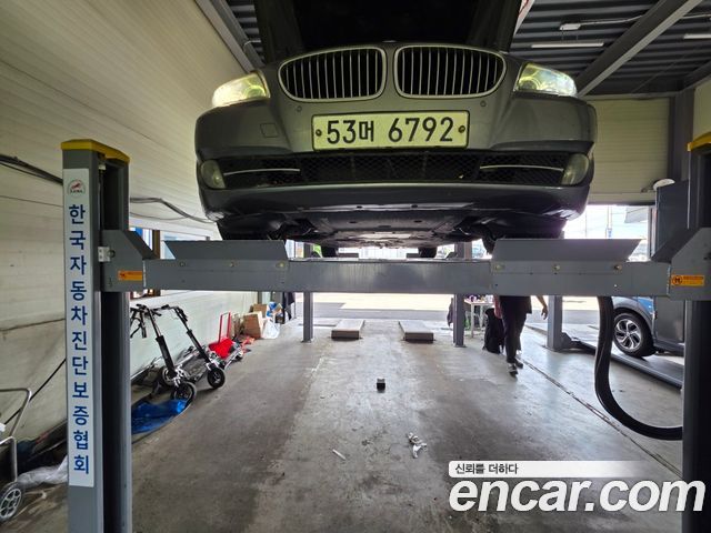 BMW 5-Series 2012
