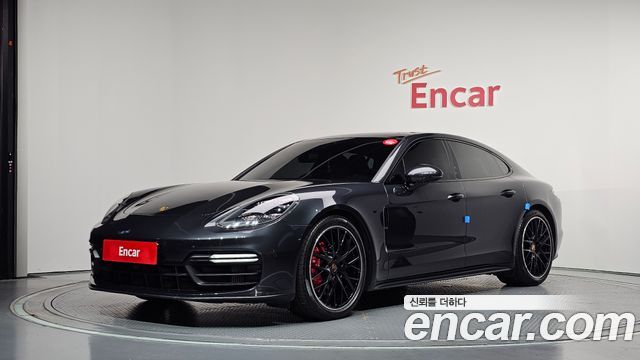 Porsche Panamera 2019