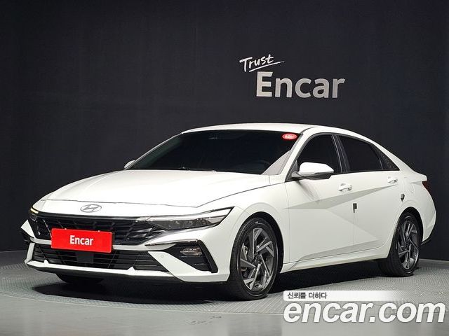 Hyundai AVANTE 2024
