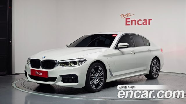 BMW 5-Series 2020