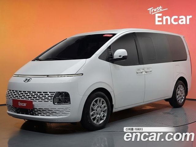 Hyundai Staria 2023