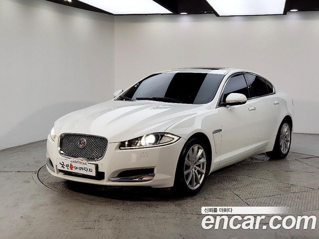 Jaguar XF 2014