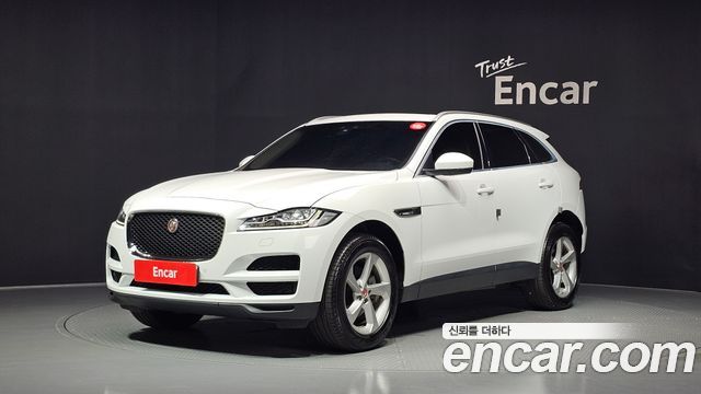 Jaguar F-PACE 2019