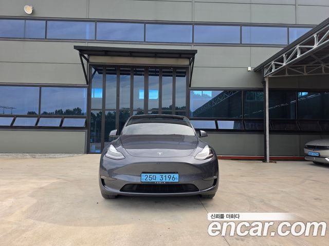 Tesla Model Y 2022