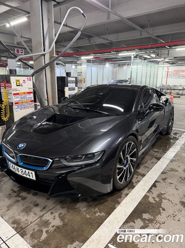 BMW i8 2016
