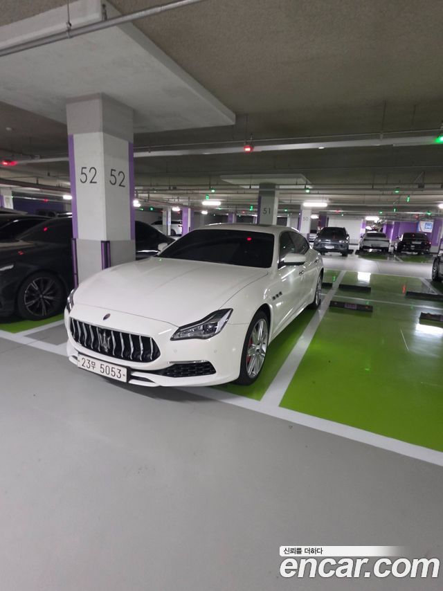 Maserati Quattroporte 2017