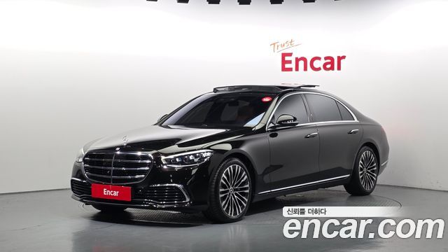 Mercedes-Benz S-Class 2021