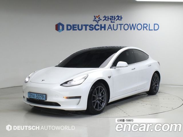 Tesla Model 3 2020
