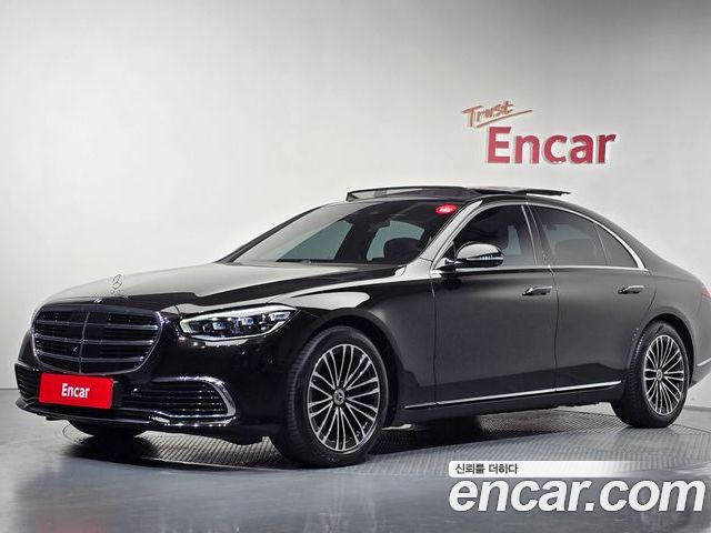 Mercedes-Benz S-Class 2021