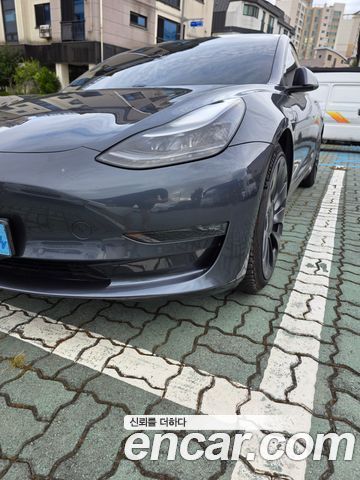 Tesla Model 3 2021