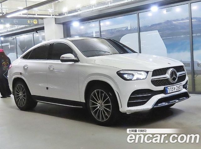 Mercedes-Benz GLE-Class 2023