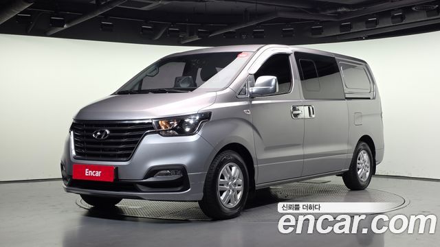 Hyundai Starex 2018