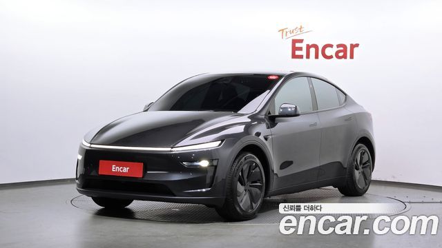 Tesla Model Y 2026
