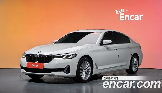 BMW 5-Series 2021