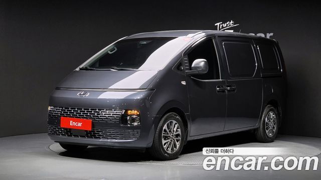 Hyundai Staria 2021