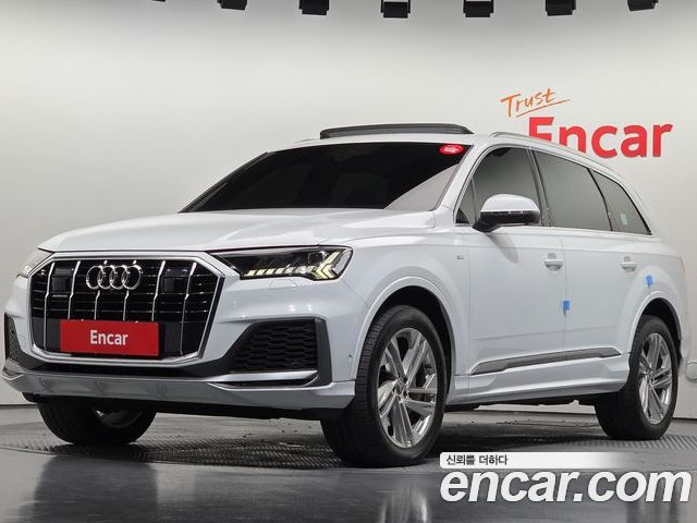Audi Q7 2021