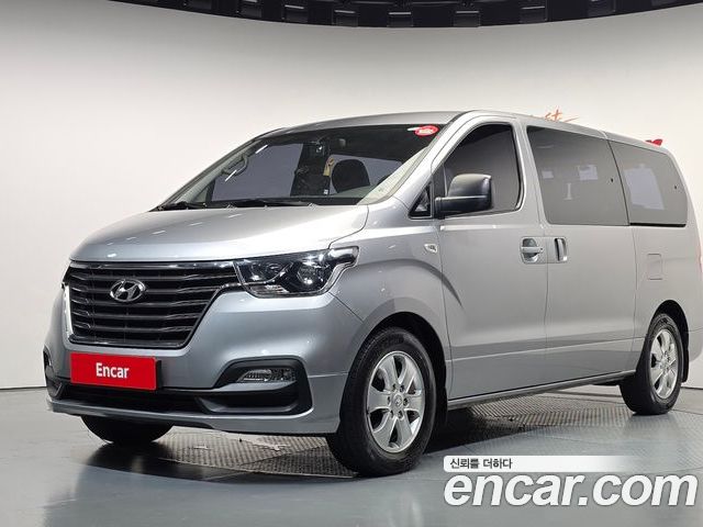 Hyundai Starex 2018