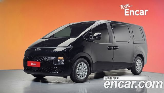 Hyundai Staria 2022