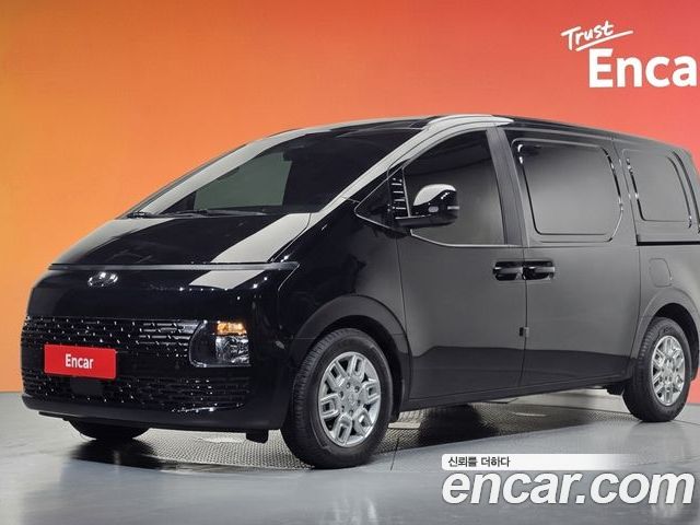 Hyundai Staria 2022