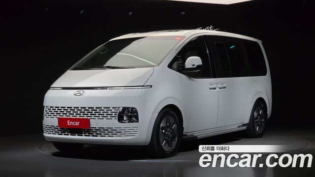 Hyundai Staria 2024
