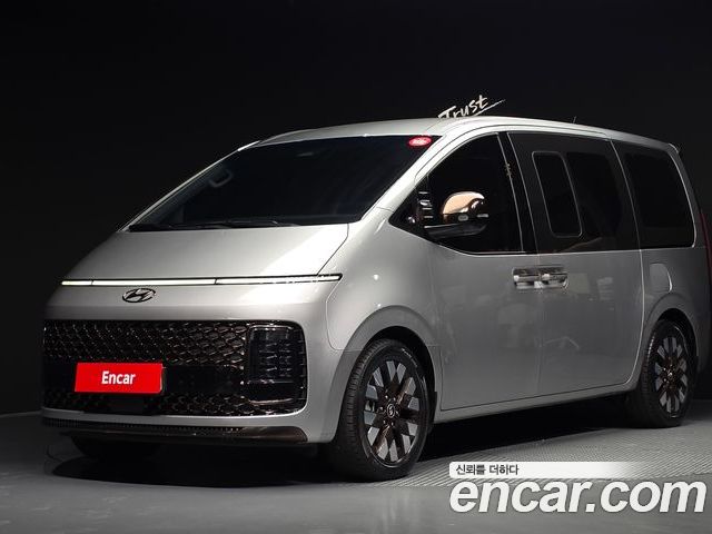 Hyundai Staria 2021