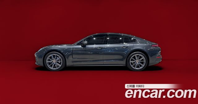 Porsche Panamera 2025