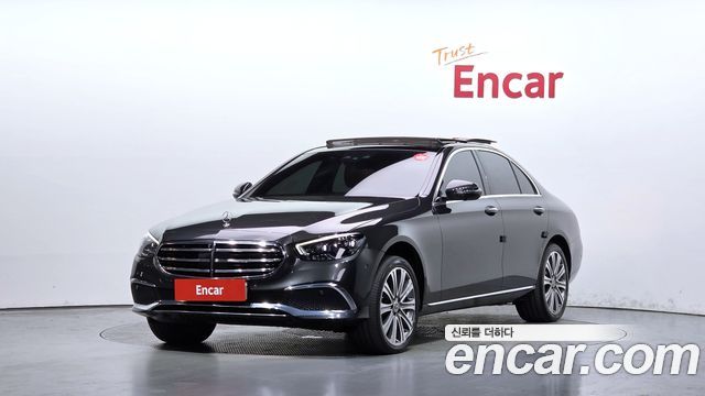 Mercedes-Benz E-Class 2021