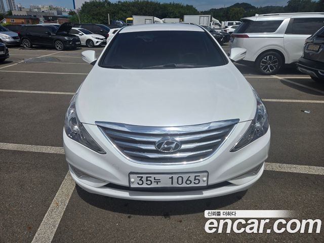 Hyundai Sonata 2012