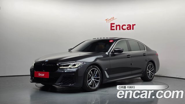 BMW 5-Series 2022