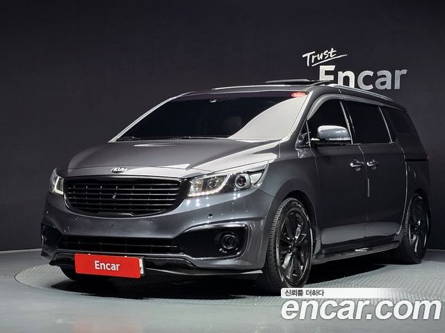 Kia Canival 2015
