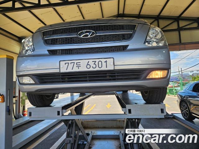 Hyundai Starex 2012